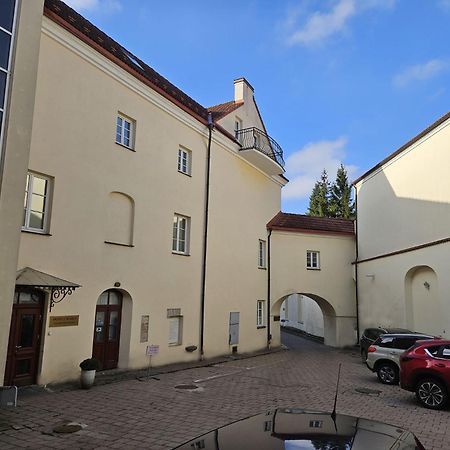 Domus Maria Hotel Vilnius Exterior photo