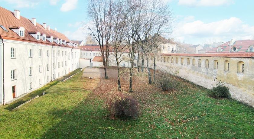 Domus Maria Hotel Vilnius Exterior photo