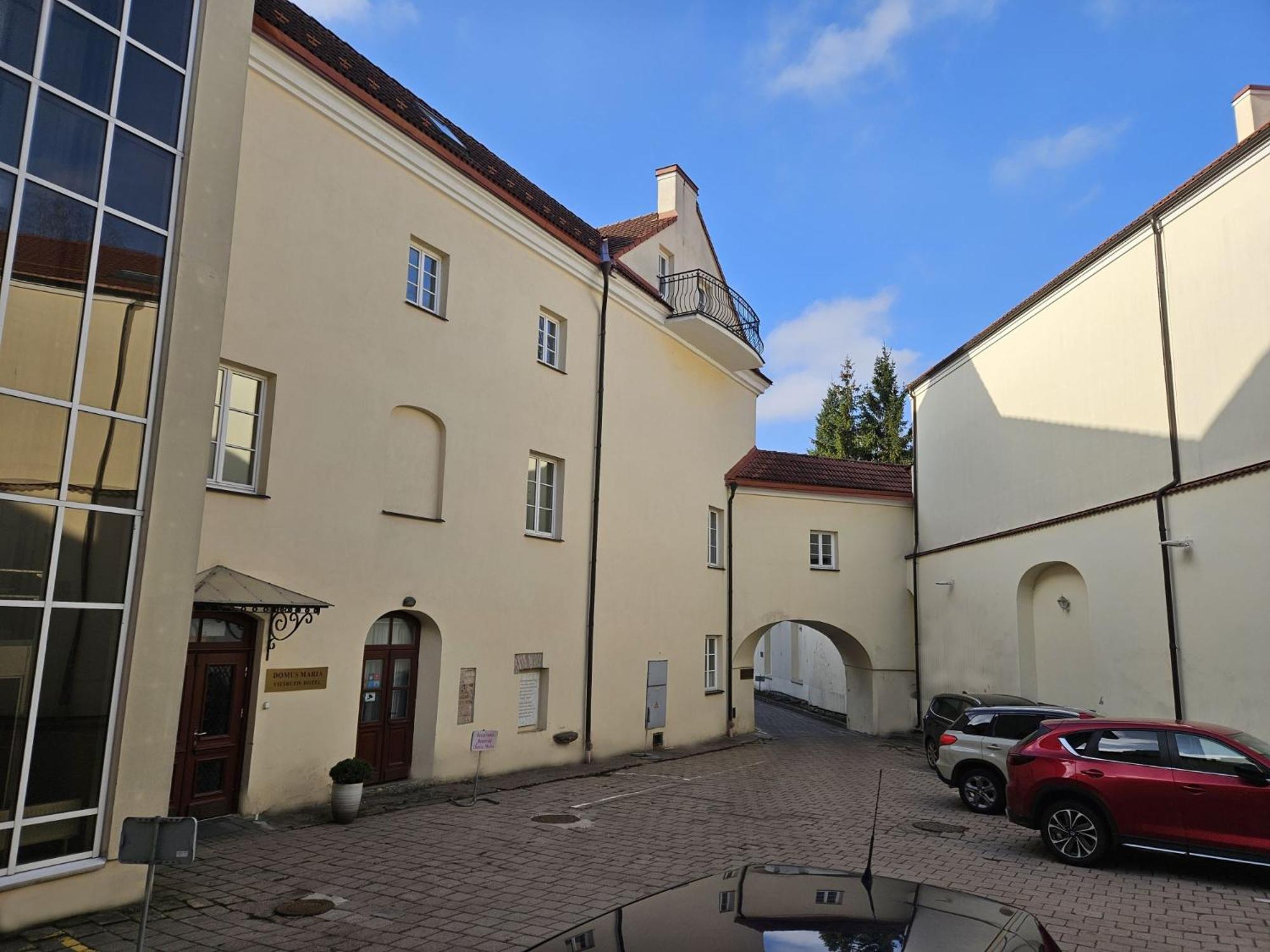 Domus Maria Hotel Vilnius Exterior photo